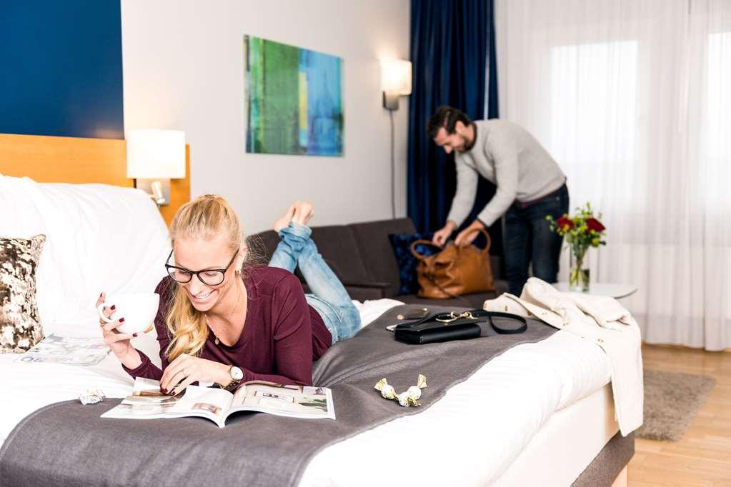 Hotel Quality Waterfront 4*
