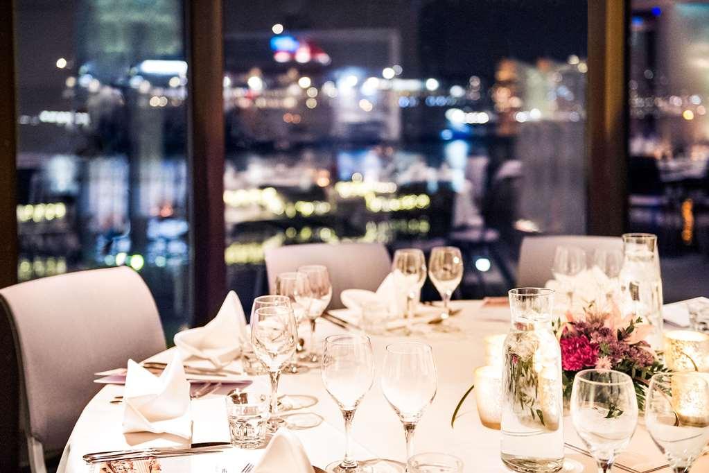 Quality Waterfront Hotel 4*