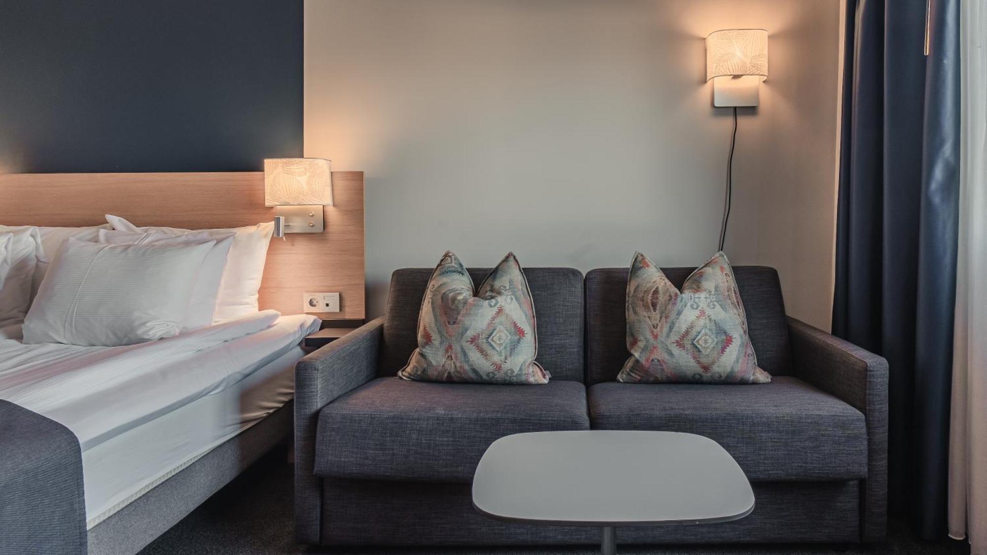 Quality Waterfront Hotel