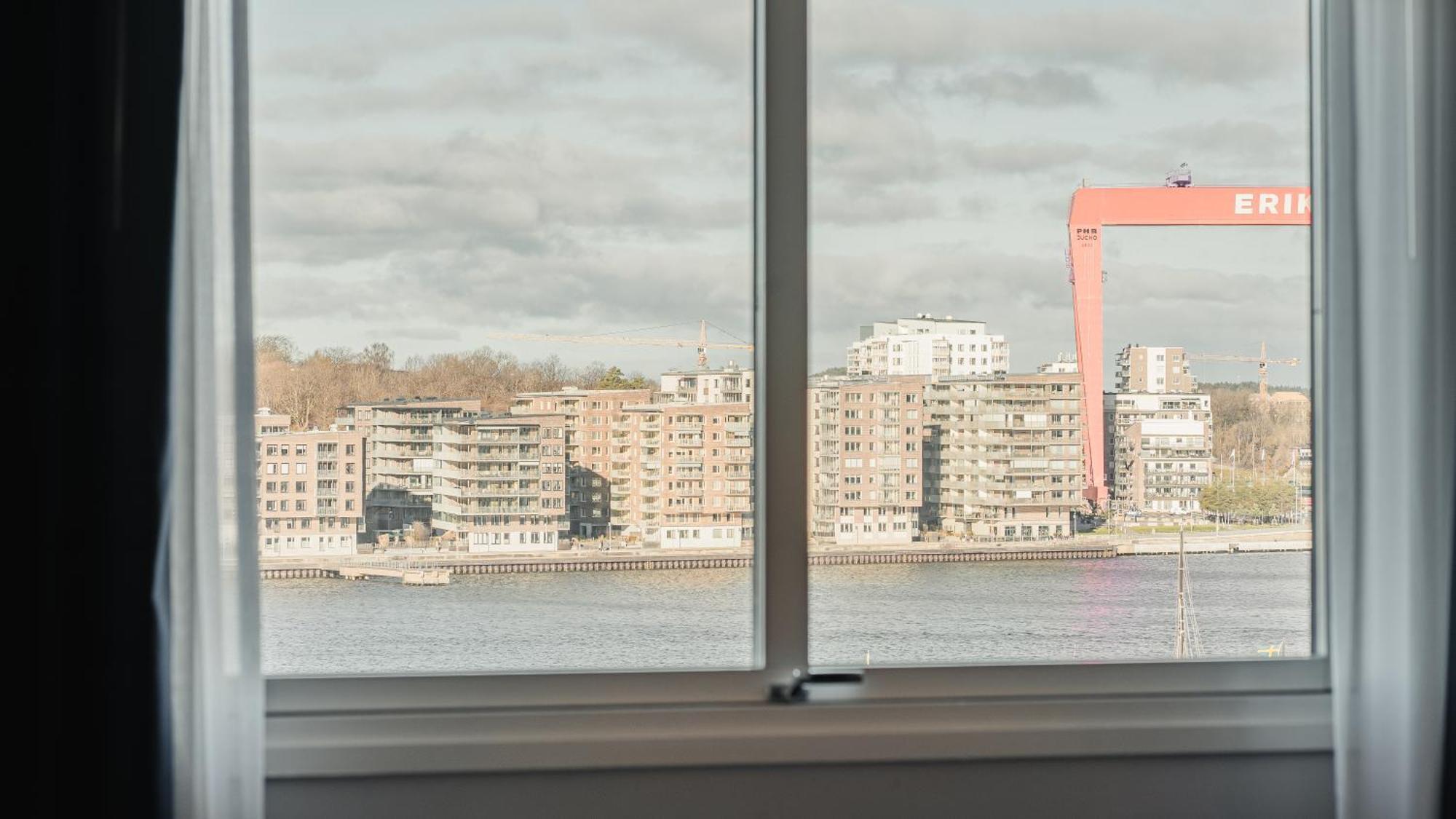 Hotel Quality Waterfront 4*